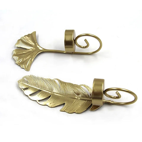 2pcs Wall Candle Holder Metal Hollow Leaf-Shaped Retro Home Decoration Iron Crafts Hanging Candlestick Light Holders Stand