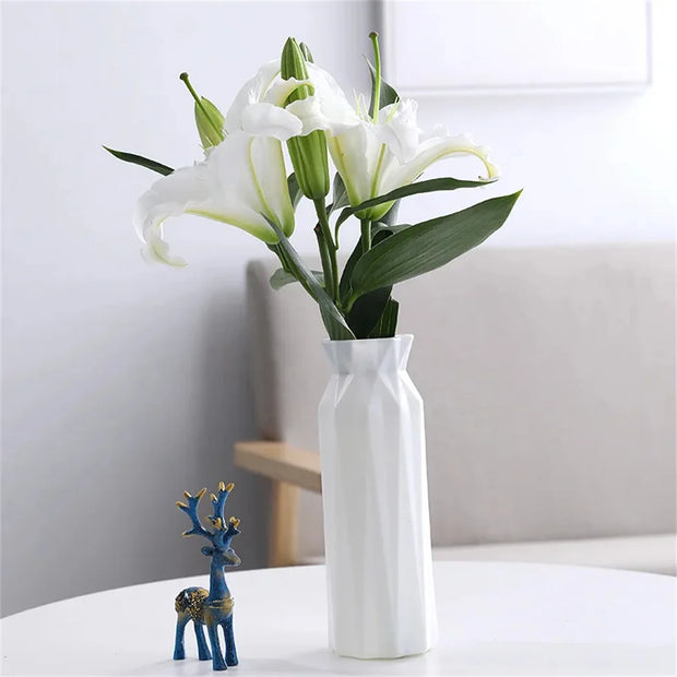 Nordic Style Flower Vase Living Room Decoration Ornaments Modern OrigamiPlastic Vases Pot Flower Arrangements Home Decor